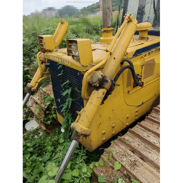 2019 Komatsu D60P-44880282