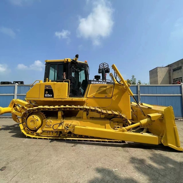 2023 Komatsu D65EX-44880291