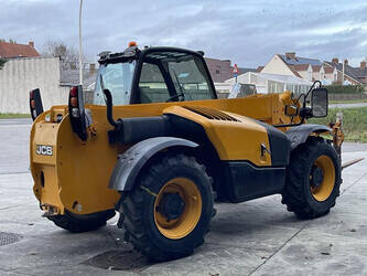 2015-jcb-531-70-1392418-44880875