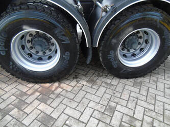 2013-scania-p400-1404006-44880882