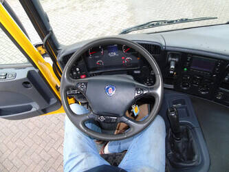 2013-scania-p400-1404006-44880919