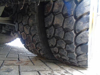 2013-scania-p400-1404006-44880933