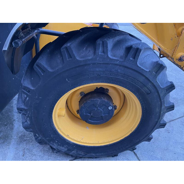 2015 JCB 531-70-44880937