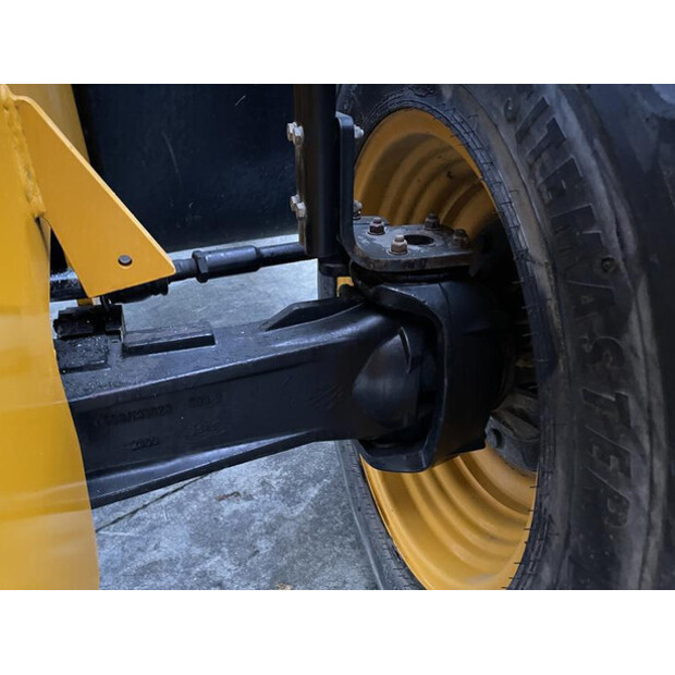 2015 JCB 531-70-44880944