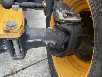 2015-jcb-531-70-1392418-44880949