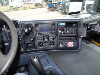 2013-scania-p400-1404007-44880996