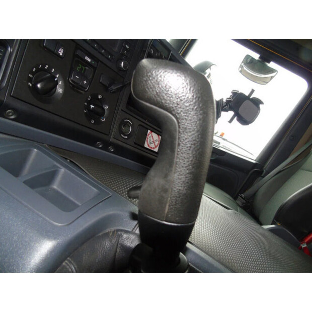 2013 Scania P400-44880997