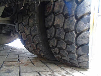 2013-scania-p400-1404007-44881014