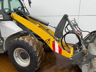 2018-wacker-neuson-kramer-8095-4-wheel-steering-bucket-forks-44881130