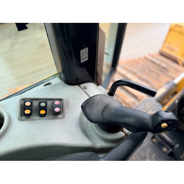 2012 Caterpillar D6N LGP-44881690