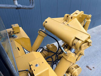 2019-caterpillar-d8t-1404054-44882017