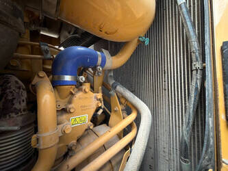 2019-caterpillar-d8t-1404054-44882031