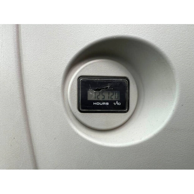 2014 كوبيلكو SK500LC-9-44882088