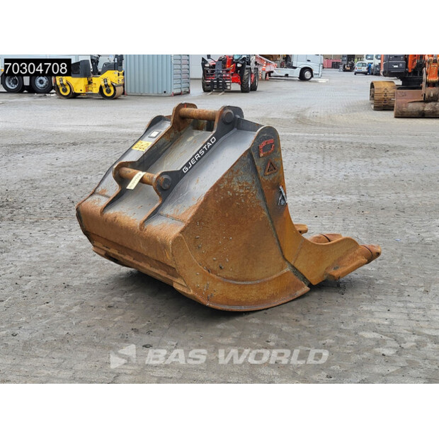 2022 Komatsu PC210LC-11E0-44882099