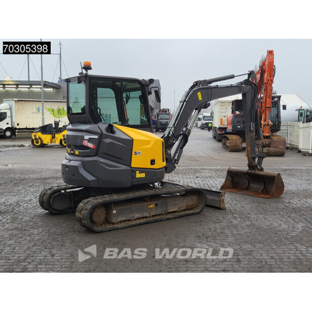 2021 فولفو ECR50F-44882876