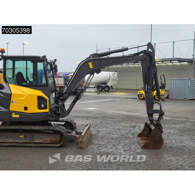 2021 فولفو ECR50F-44882882