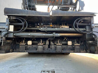 2007-vogele-super-1800-2-1404078-44883319