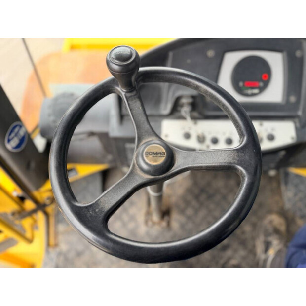 2007 BOMAG BW211D-4-44883436