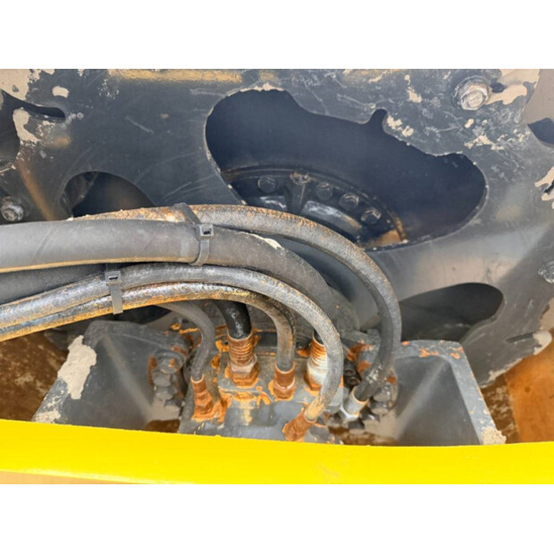 2007 BOMAG BW211D-4-44883449