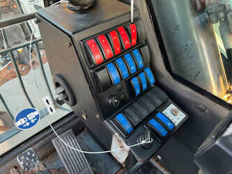 2012-fuchs-mhl454-1404085-44883596