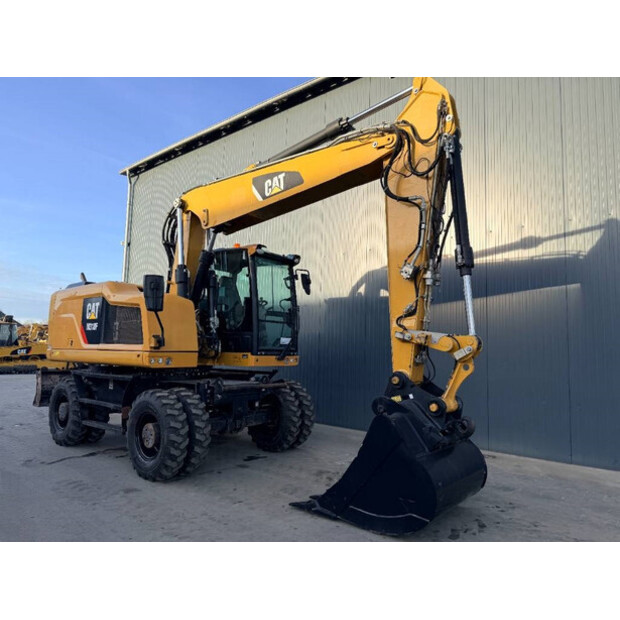 2015 Caterpillar M318F-44883758