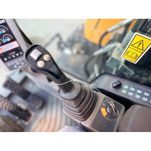 2015 Caterpillar M318F-44883764