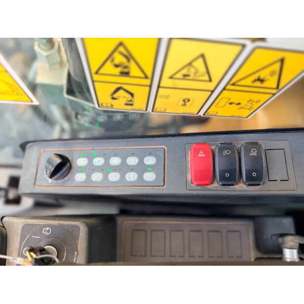 2015 Caterpillar M318F-44883765