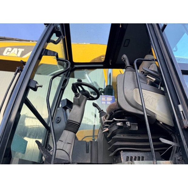 2015 Caterpillar M318F-44883770
