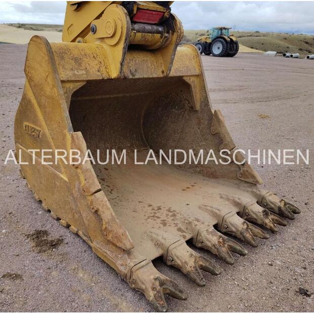 2023 كاتربيلر 352-44885580