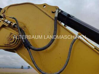 2023-caterpillar-352-1404153-44885591