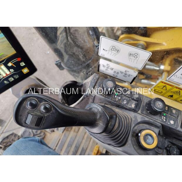 2023 كاتربيلر 352-44885727