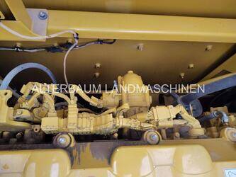 2023-caterpillar-352-1404153-44885804