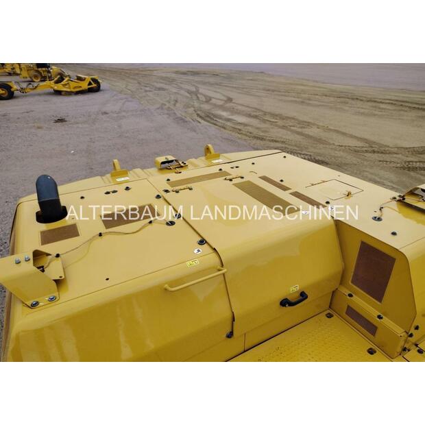 2023 كاتربيلر 352-44885806