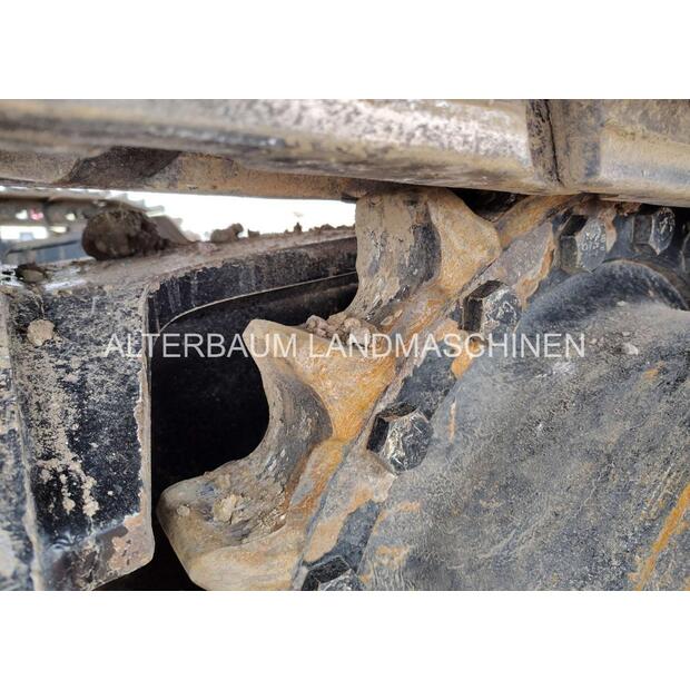 2023 كاتربيلر 352-44885940