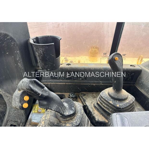 2024 كاتربيلر D6 LGP-44886131