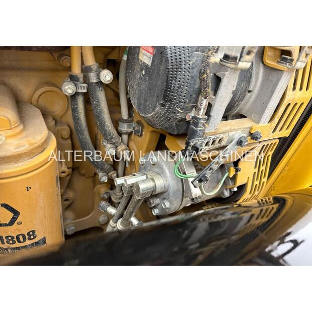 2024 كاتربيلر D6 LGP-44886140