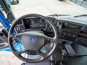 2009-scania-r400-1289980-44886386