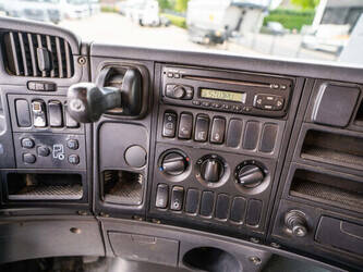 2009-scania-r400-1289980-44886387