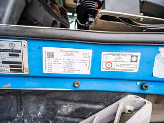 2009-scania-r400-1289980-44886393