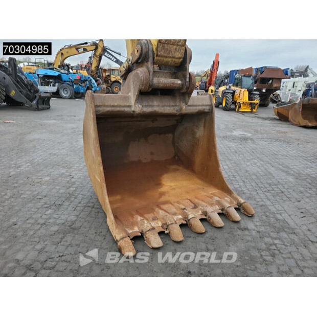 2017 كاتربيلر 352F-44886783