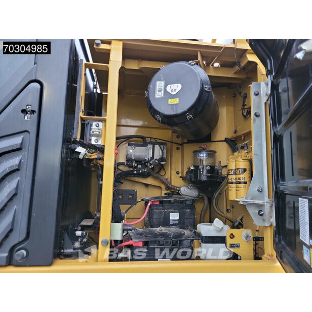 2017 كاتربيلر 352F-44886791