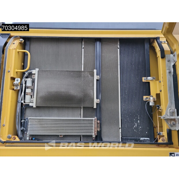 2017 كاتربيلر 352F-44886792