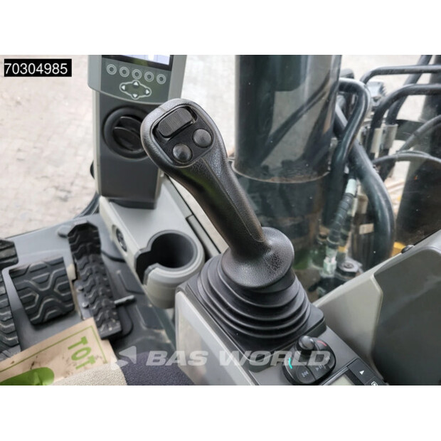 2017 كاتربيلر 352F-44886804