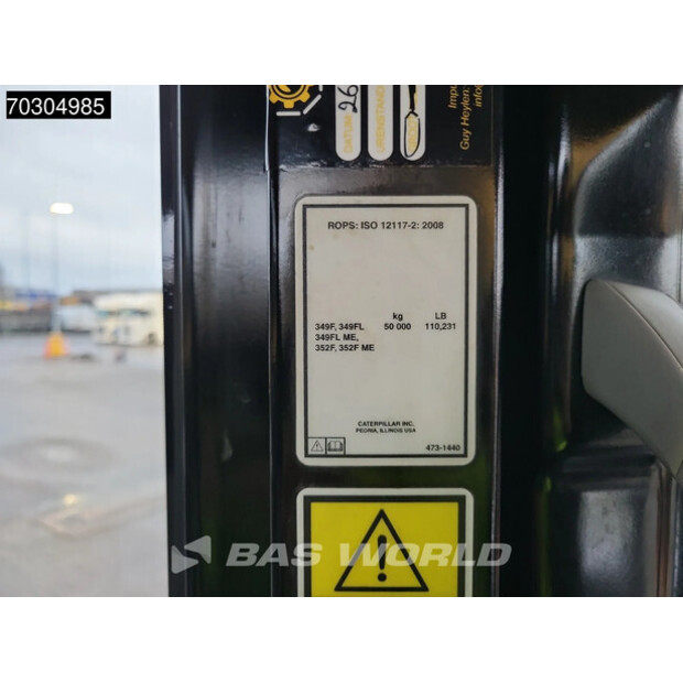 2017 كاتربيلر 352F-44886807