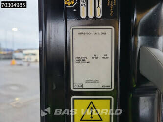 2017-caterpillar-352f-1404074-44886807