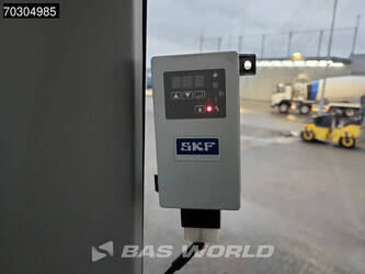 2017-caterpillar-352f-1404074-44886808