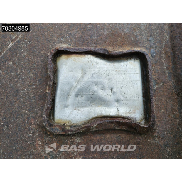 2017 كاتربيلر 352F-44886809