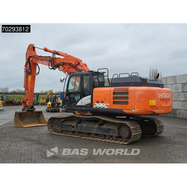 2018 Hitachi ZX300LCN-6-44886815