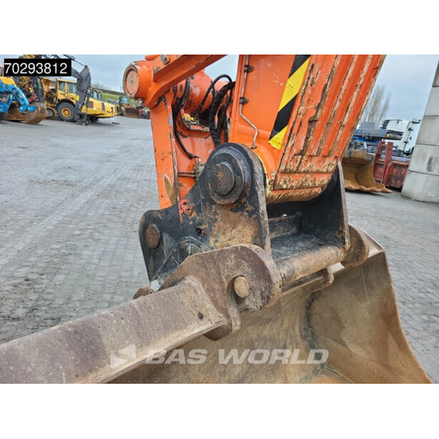 2018 Hitachi ZX300LCN-6-44886827