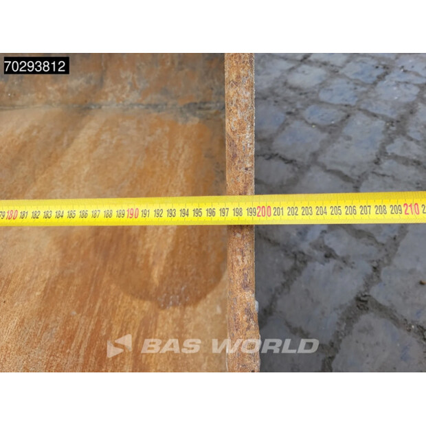 2018 Hitachi ZX300LCN-6-44886830